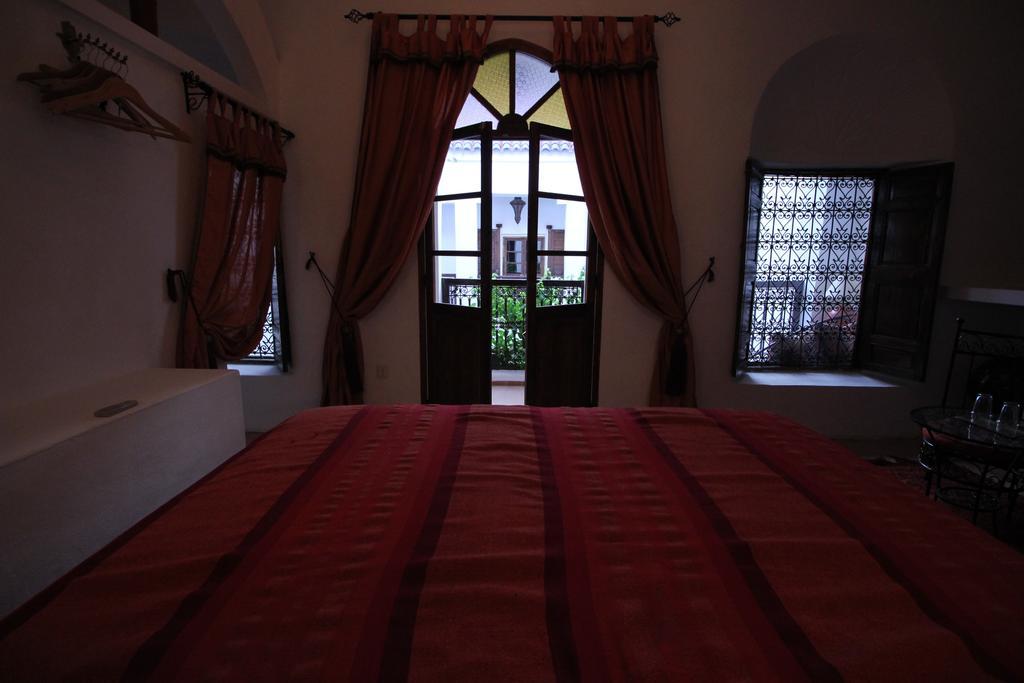Chambre Double ou Lits Jumeaux avec Salon - Premier Étage