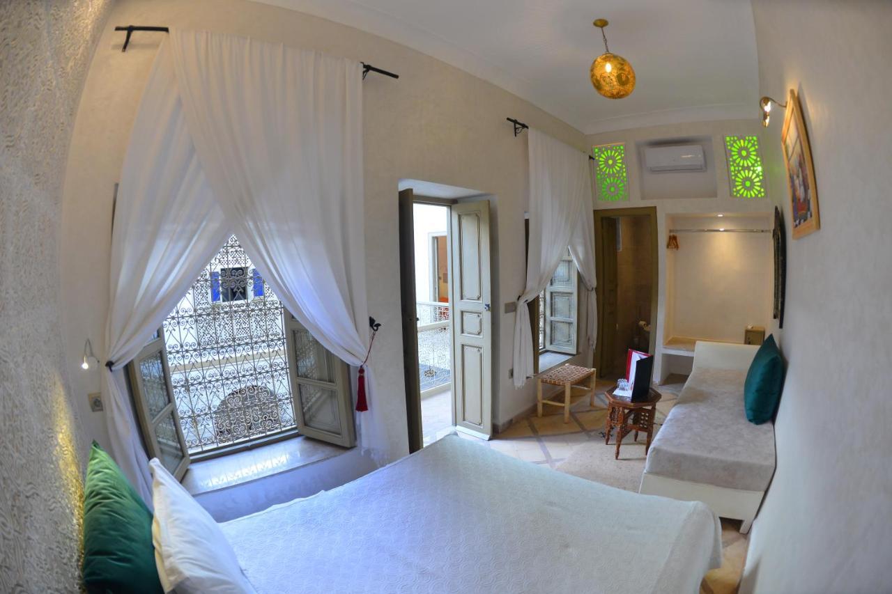 Chambre Deluxe Double ou Lits Jumeaux