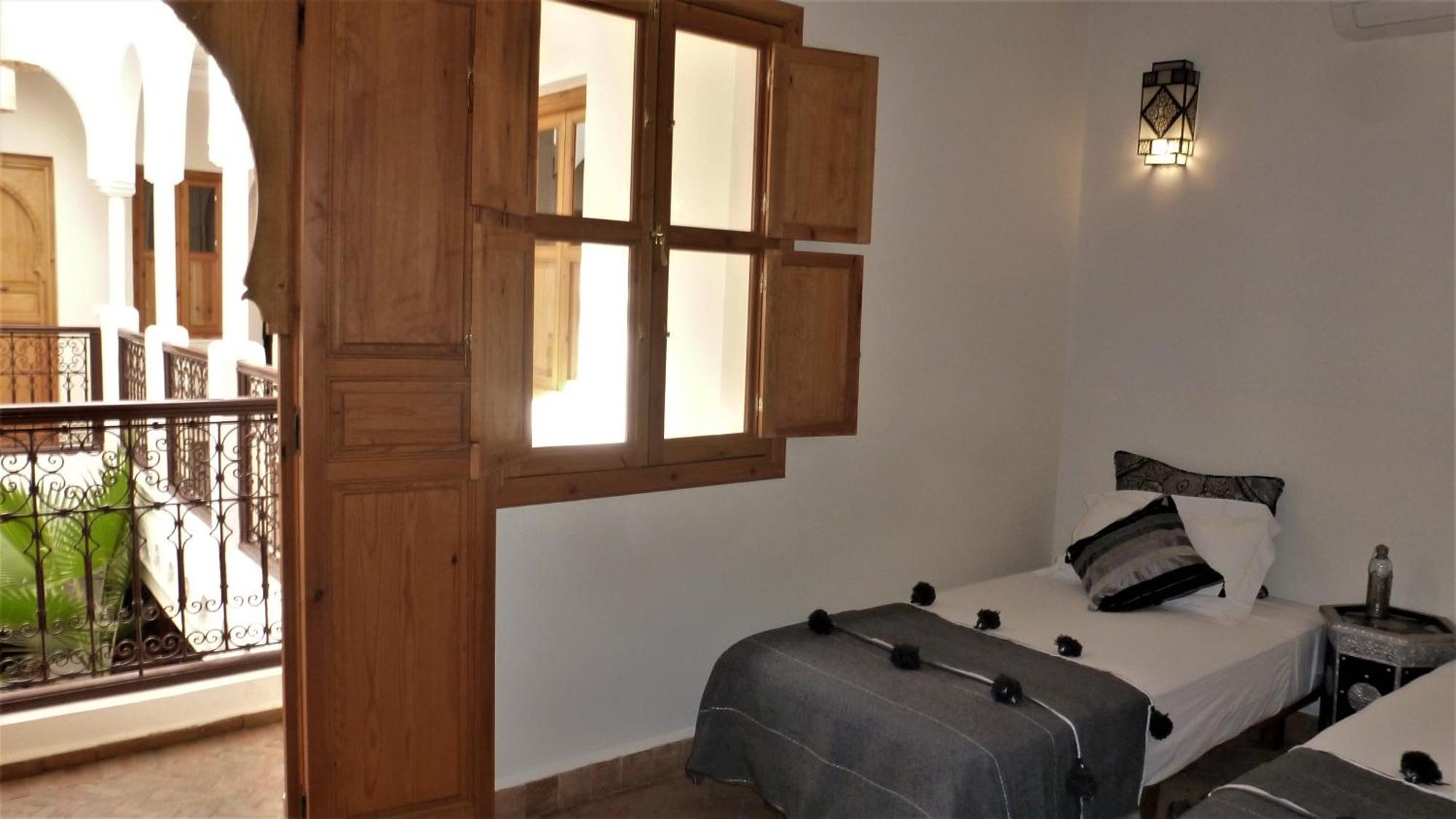 Double or Twin Room Private Bathroom