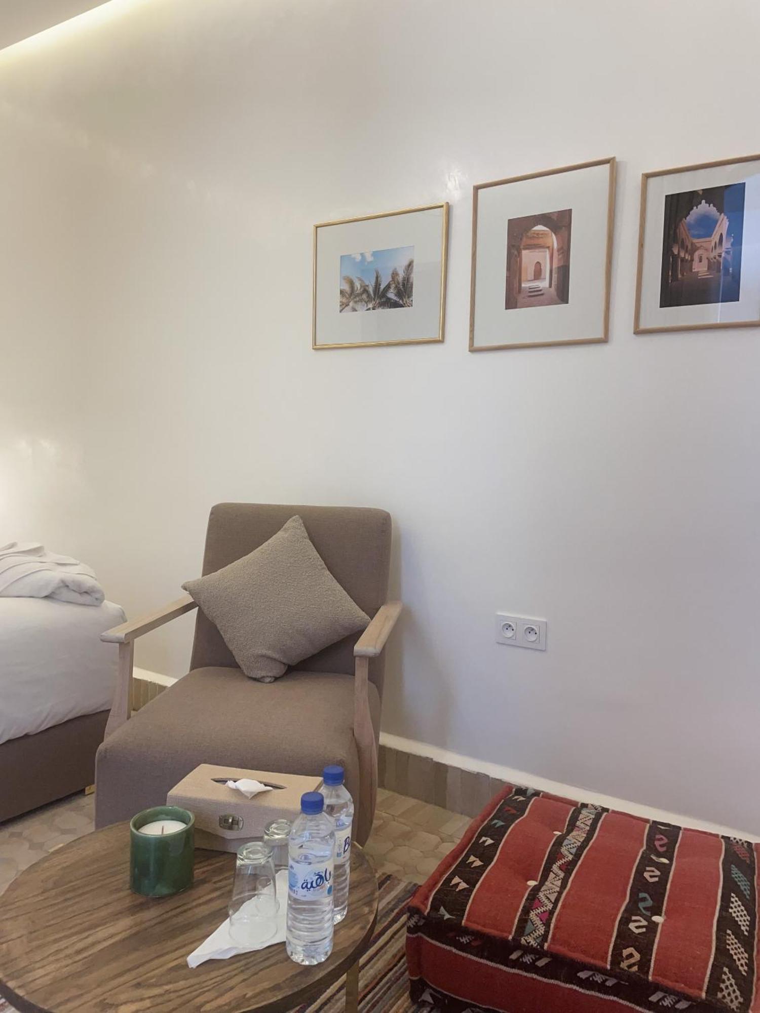 Double Room Private Bathroom