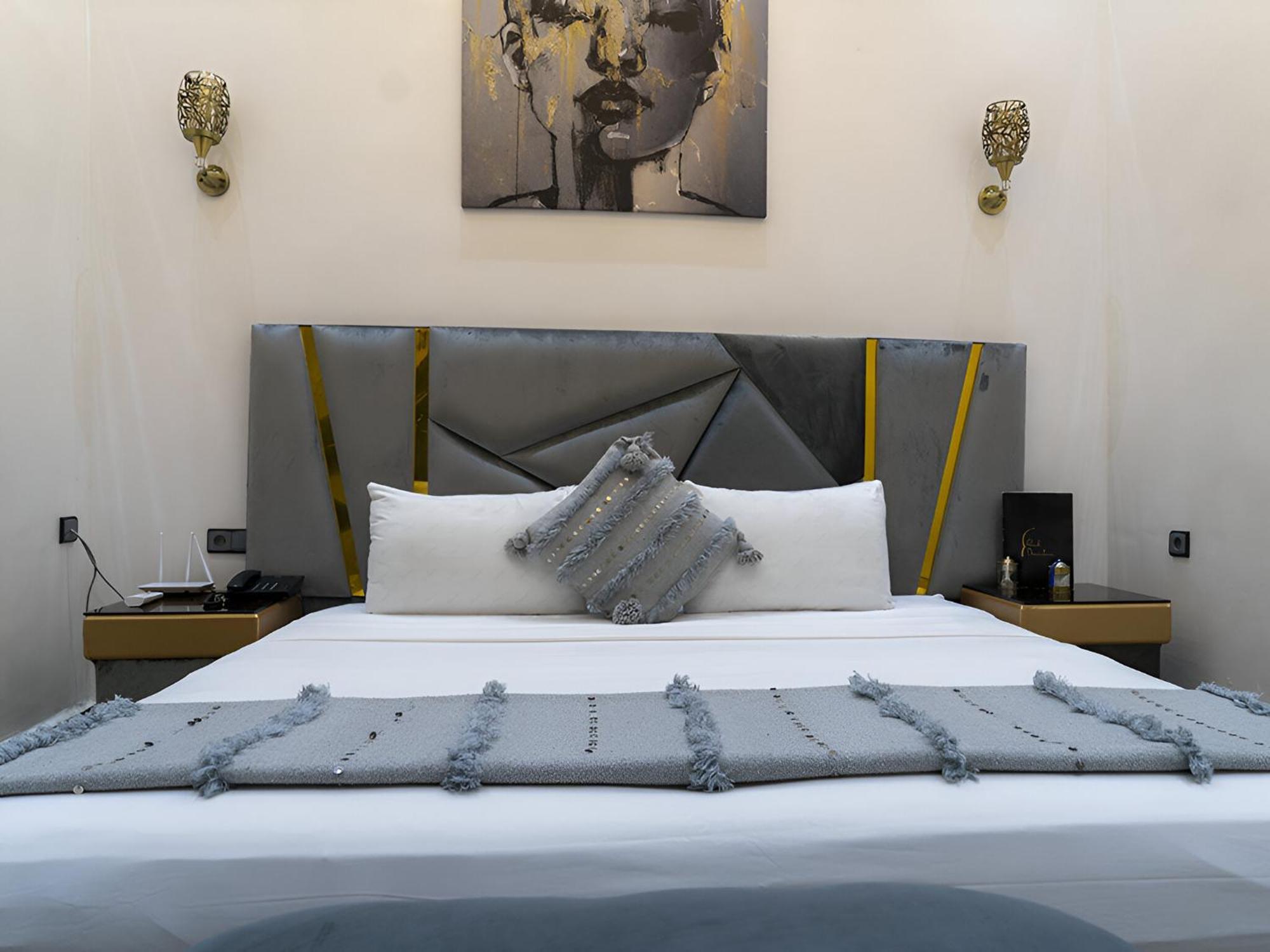 Chambre Familiale avec Salle de Bains Privative