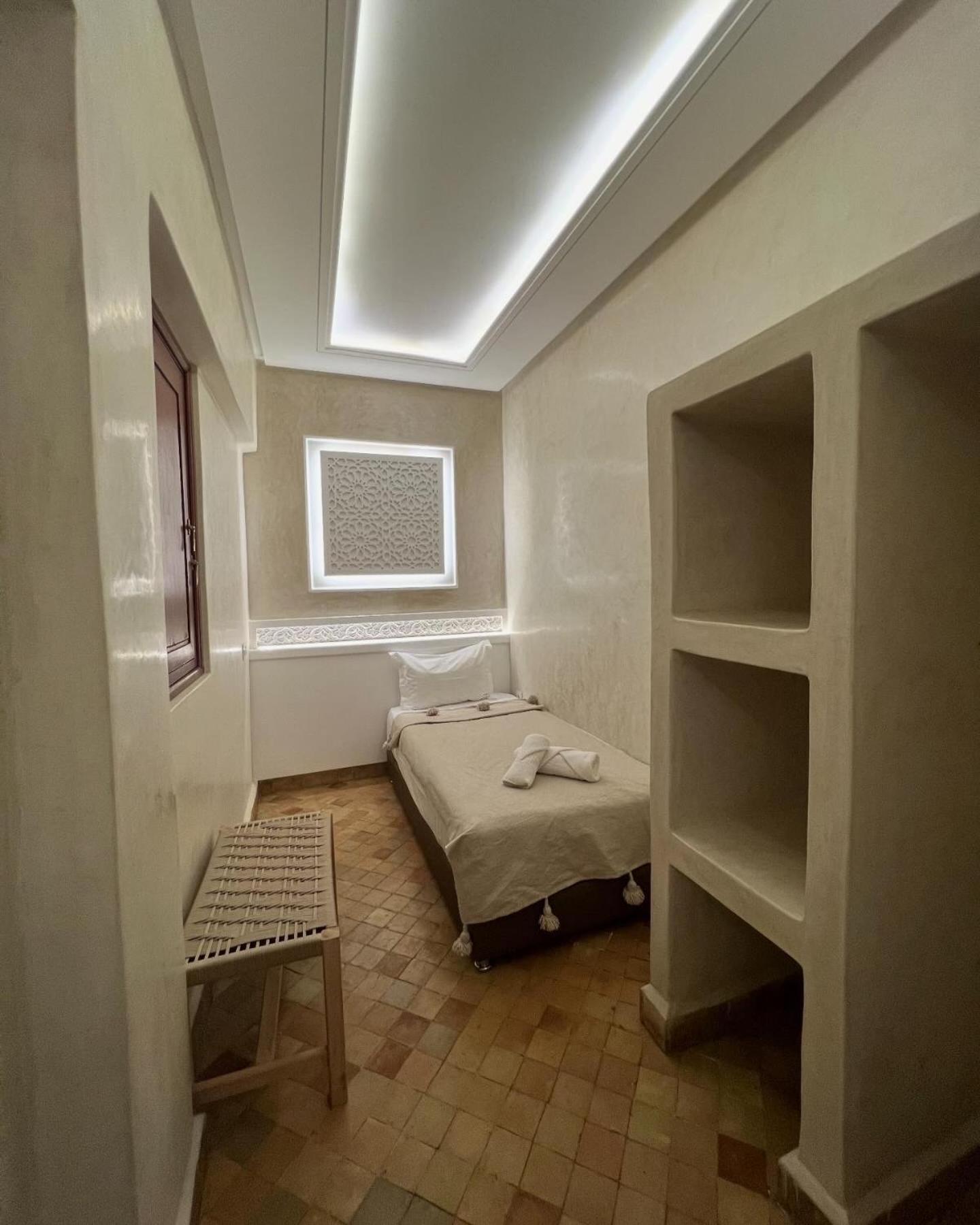 Chambre Triple avec Salle de Bains Privative