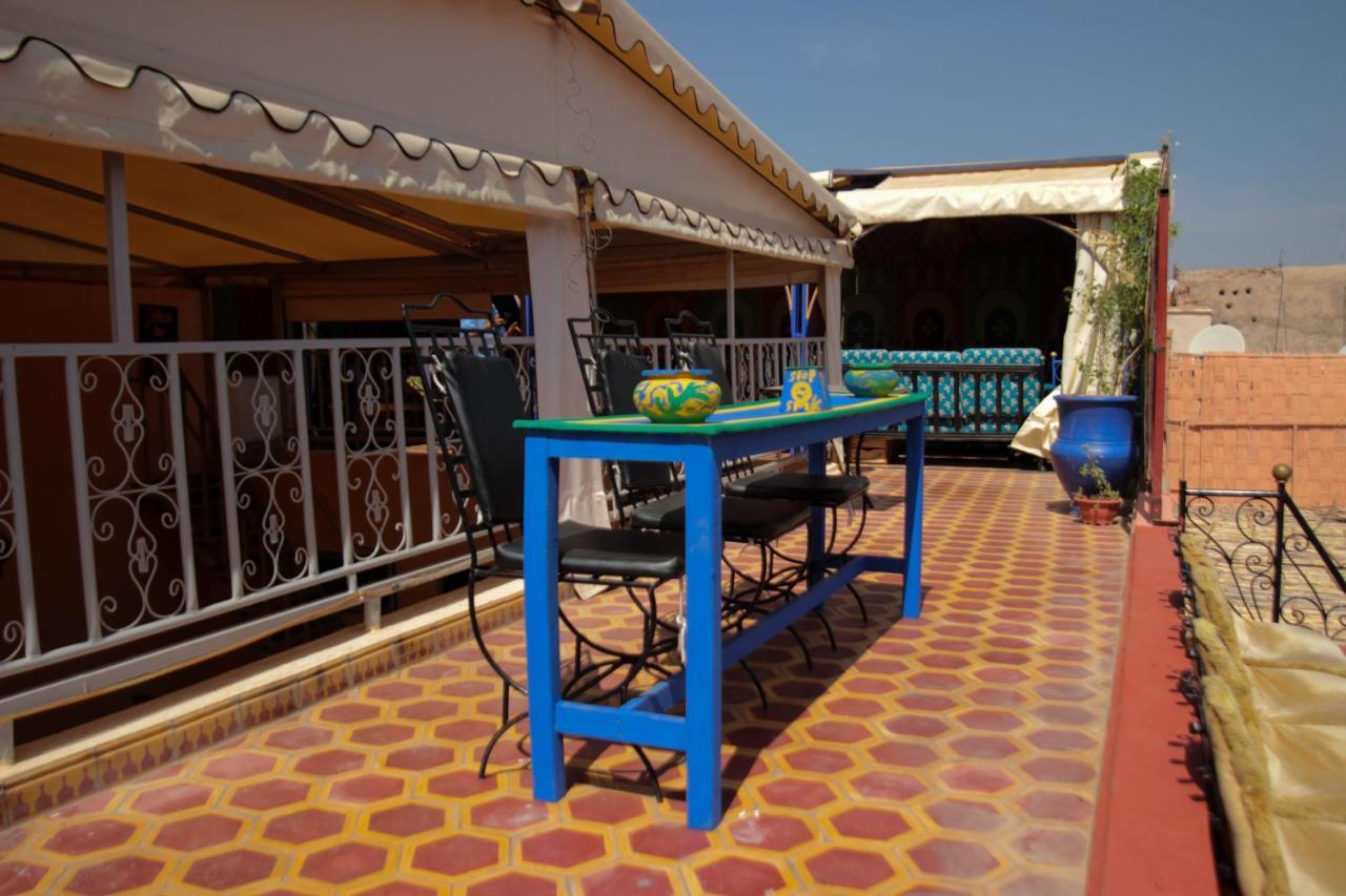 Chambre Triple - Vue sur la Piscine