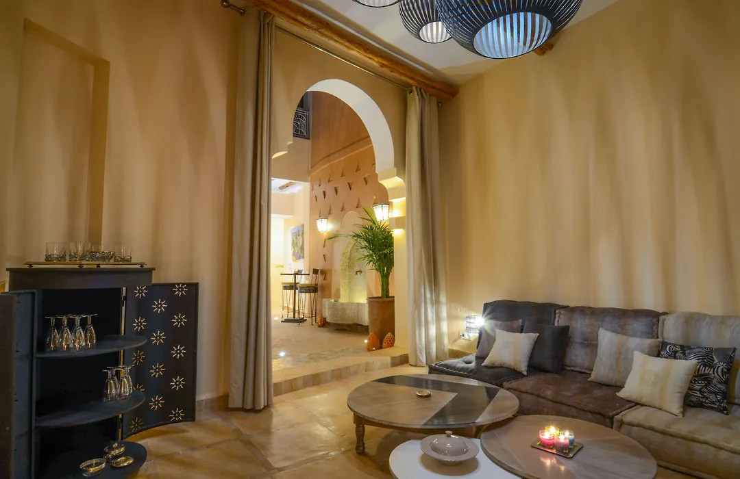 Riad Ayni-1