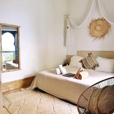 Riad Of The Light-2