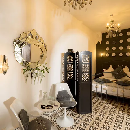Riad Houdou-2