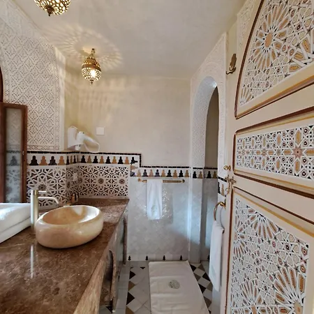 Dar Al Kounouz-2