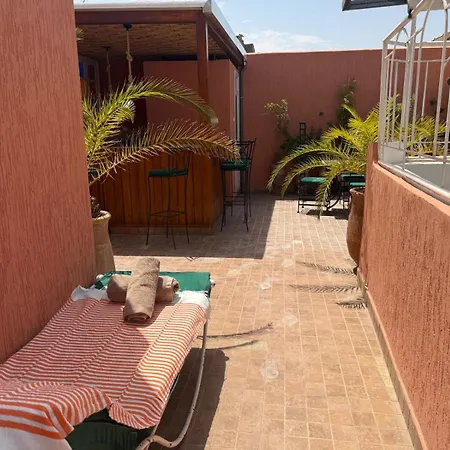 Riad Dihya & Rooftop Pool-3
