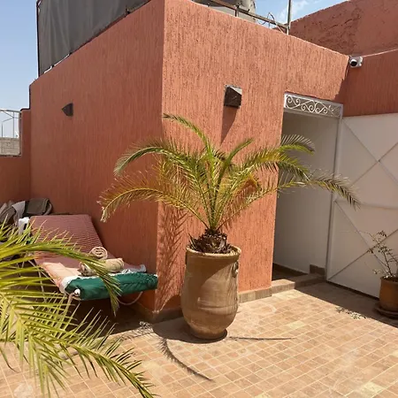Riad Dihya & Rooftop Pool-2