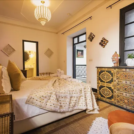 Riad New Moon-3