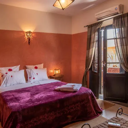 Villa Soraya Hammam & Jacuzzi-3